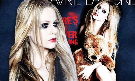 avril lavigne ever been nude|AVRIL LAVIGNE Nude